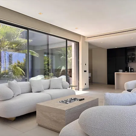 Yalikavak Villa With Pool Garden Sea View