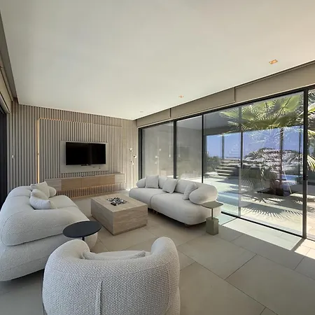 Yalikavak Villa With Pool Garden Sea View * Αλικαρνασσός