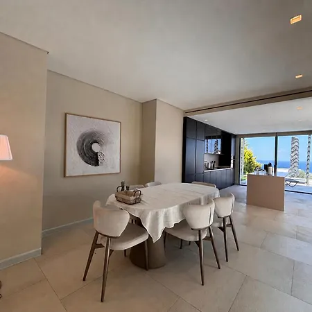 Yalikavak Villa With Pool Garden Sea View *