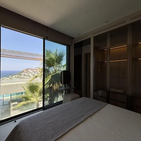 Yalikavak Villa With Pool Garden Sea View Αλικαρνασσός