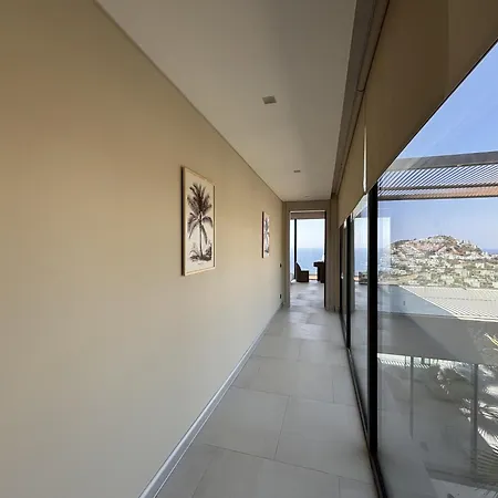 Yalikavak Villa With Pool Garden Sea View Αλικαρνασσός