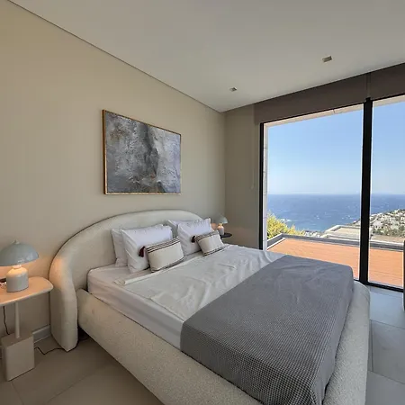 Yalikavak Villa With Pool Garden Sea View